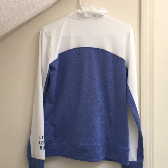 Active Jacket - Picture 2 of 6